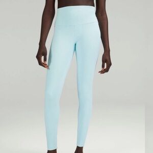 Lululemon Align High-Rise Pant 28"
Icing Blue